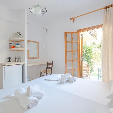 Irtakina Apartment Soúgia Ngoại thất bức ảnh