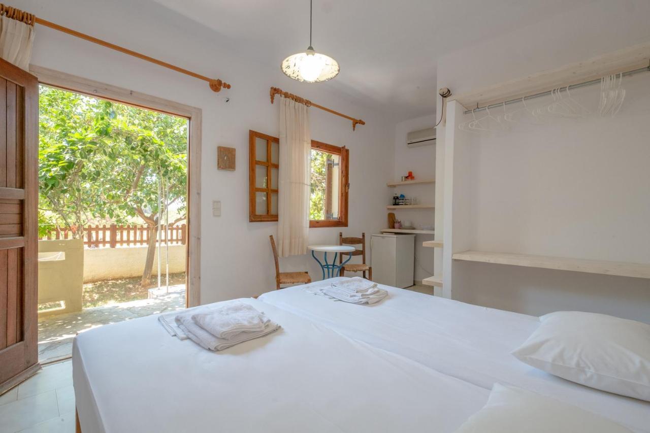 Irtakina Apartment Soúgia Ngoại thất bức ảnh