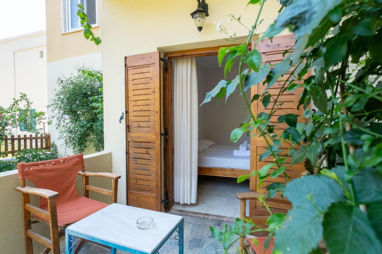 Irtakina Apartment Soúgia Ngoại thất bức ảnh